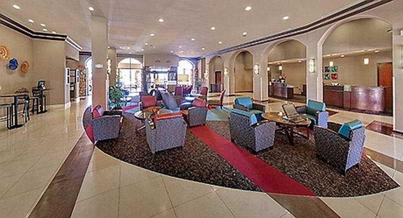 Wyndham El Paso Airport And Water Park Hotel Interior photo